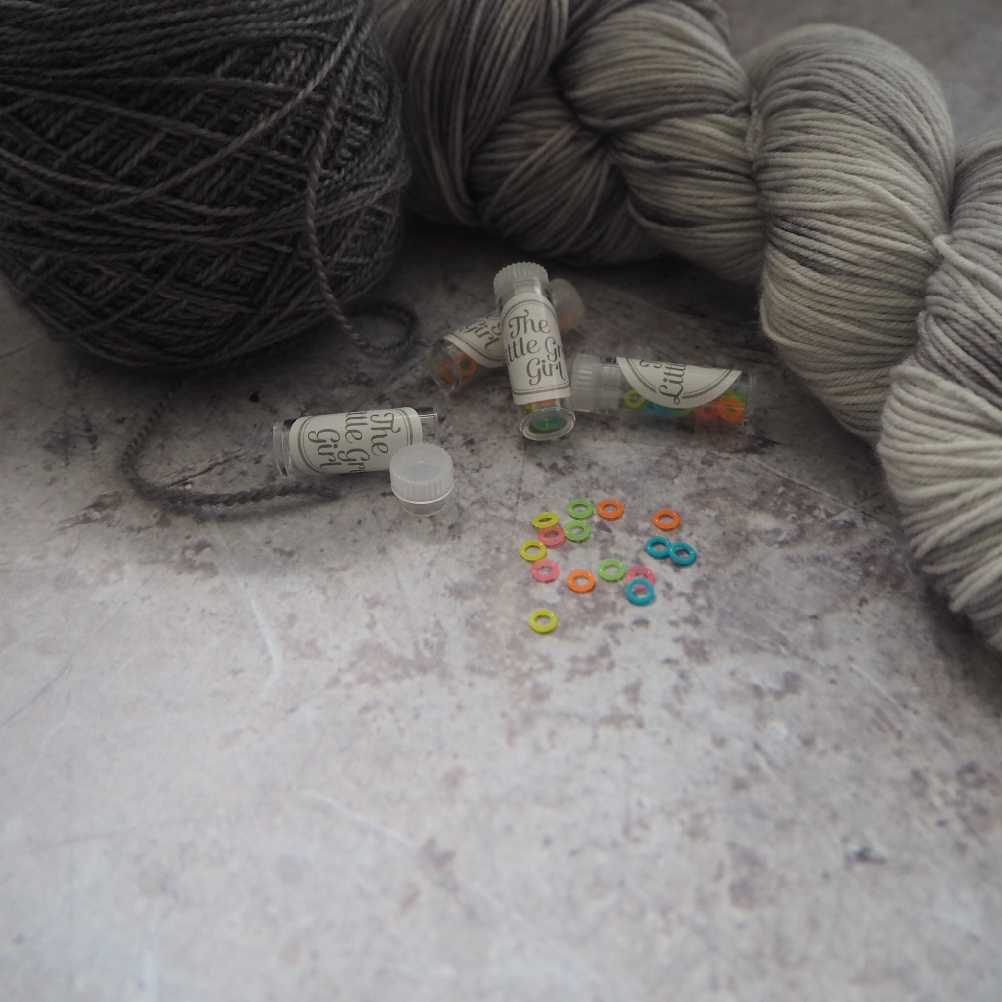 Neon Rubber Stitch Markers - The Little Grey Girl